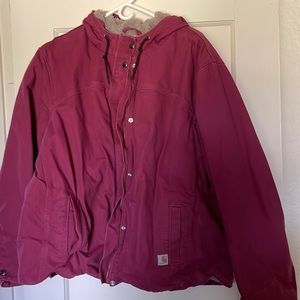 Woman’s hooded carhartt jacket
